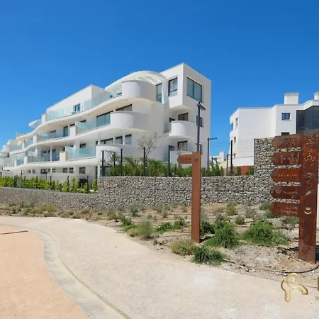 Exclusive In Higueron West 217 In * 丰希罗拉