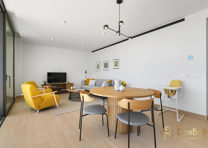 Exclusive In Higueron West 217 In Appartement