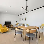 Exclusive In Higueron West 217 In Apartamento